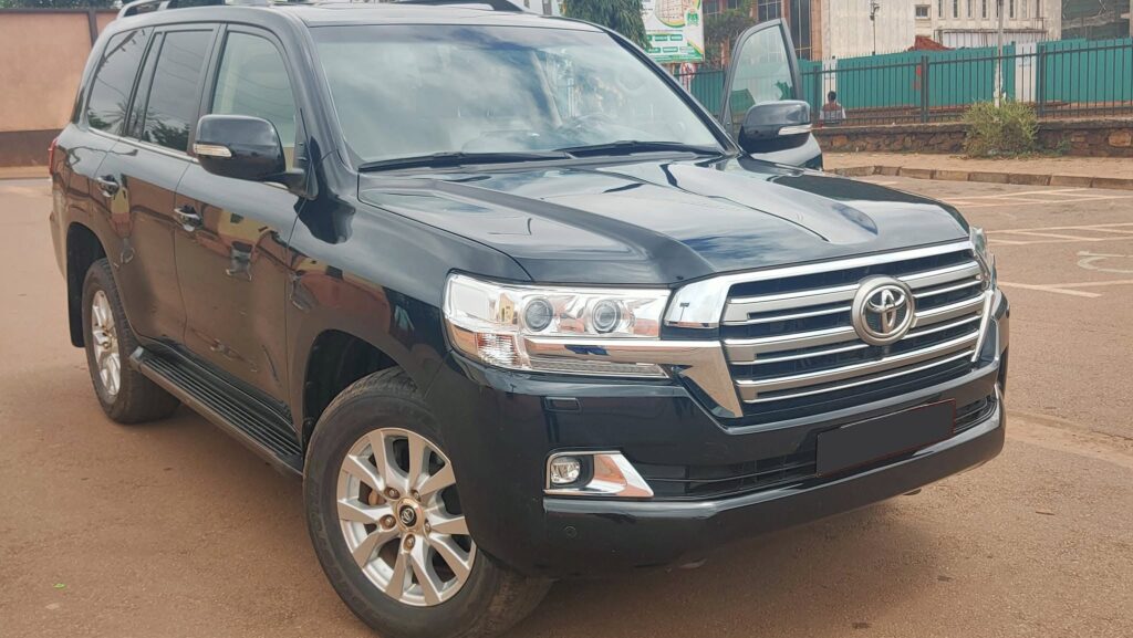 TOYOTA LANDCRUISER